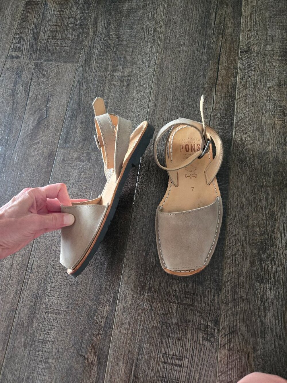 Pons leather sandals